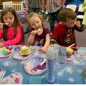 Meet your Posher, Vicky